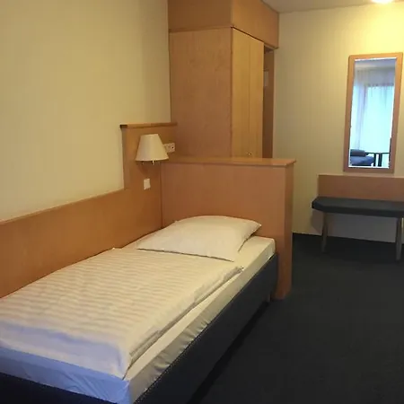 Goerres Hotel 3*